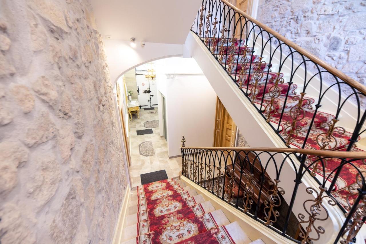 Appartement Maison De L'Eglise Du Couvent Narbonne Exteriör bild